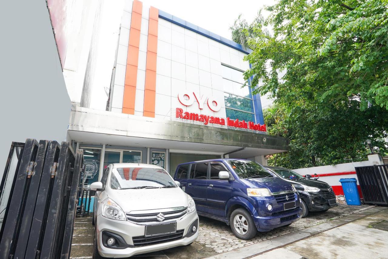 RedDoorz @ Panglima Sudirman Hotell Surabaya Eksteriør bilde