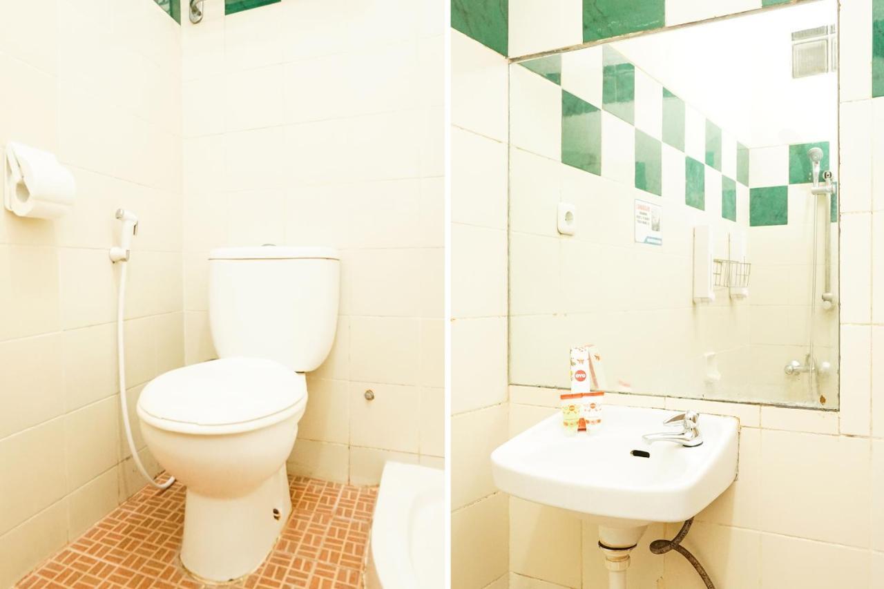 RedDoorz @ Panglima Sudirman Hotell Surabaya Eksteriør bilde