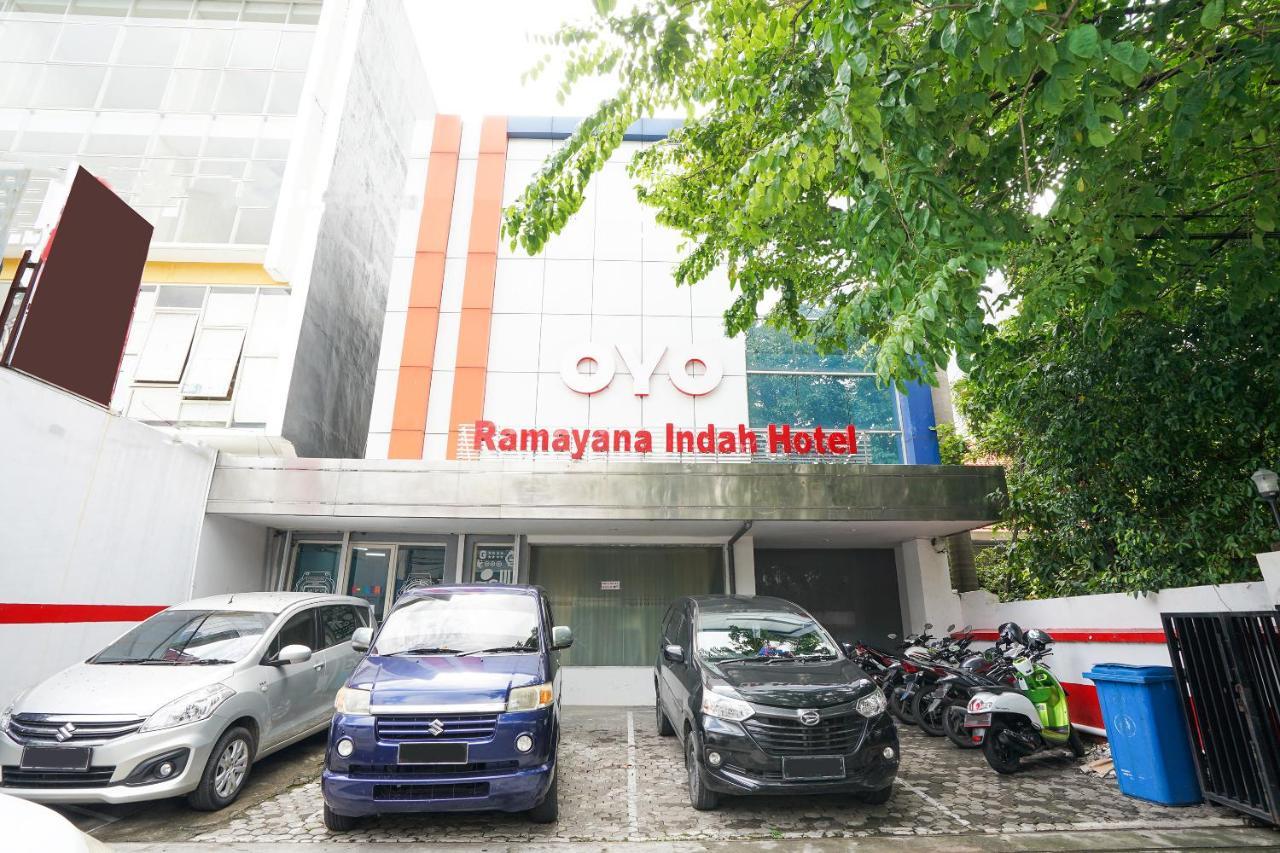 RedDoorz @ Panglima Sudirman Hotell Surabaya Eksteriør bilde